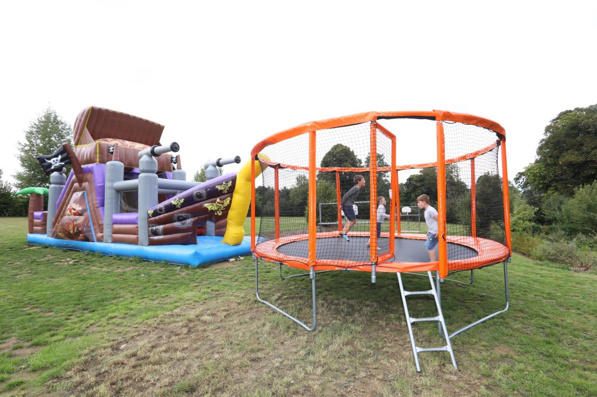 Mobil Home Xxl 4 Chambres - Camping Le Clos Cacheleux Miannay Eksteriør bilde